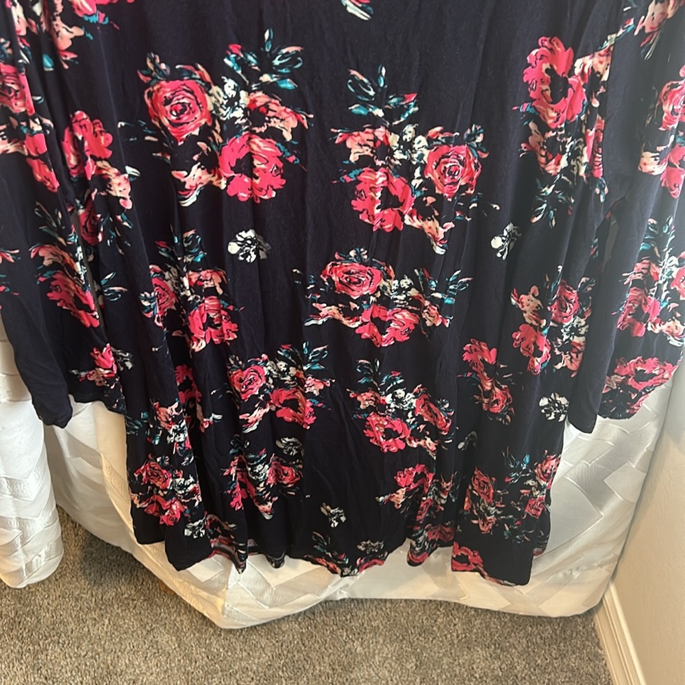 Long sleeve floral shirt - Picture 4 of 5